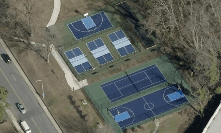 Lovering Ave Park pickleball courts