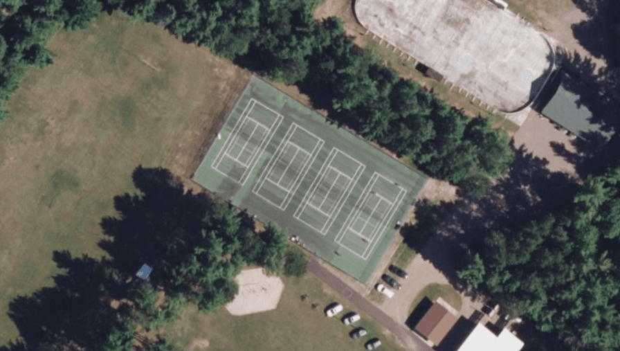 North Lakeland Elementary School pickleball courts