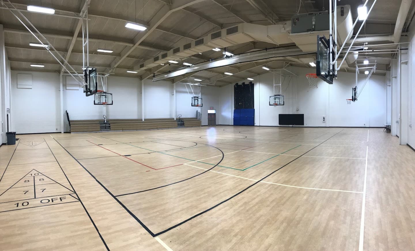 Beck Recreation Center pickleball courts