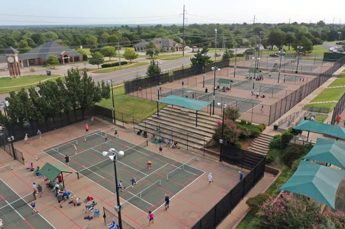Kickingbird Pickleball Center pickleball courts