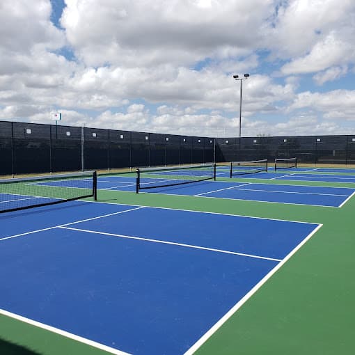 Jetstream RV Resort - Tropical Trails pickleball courts