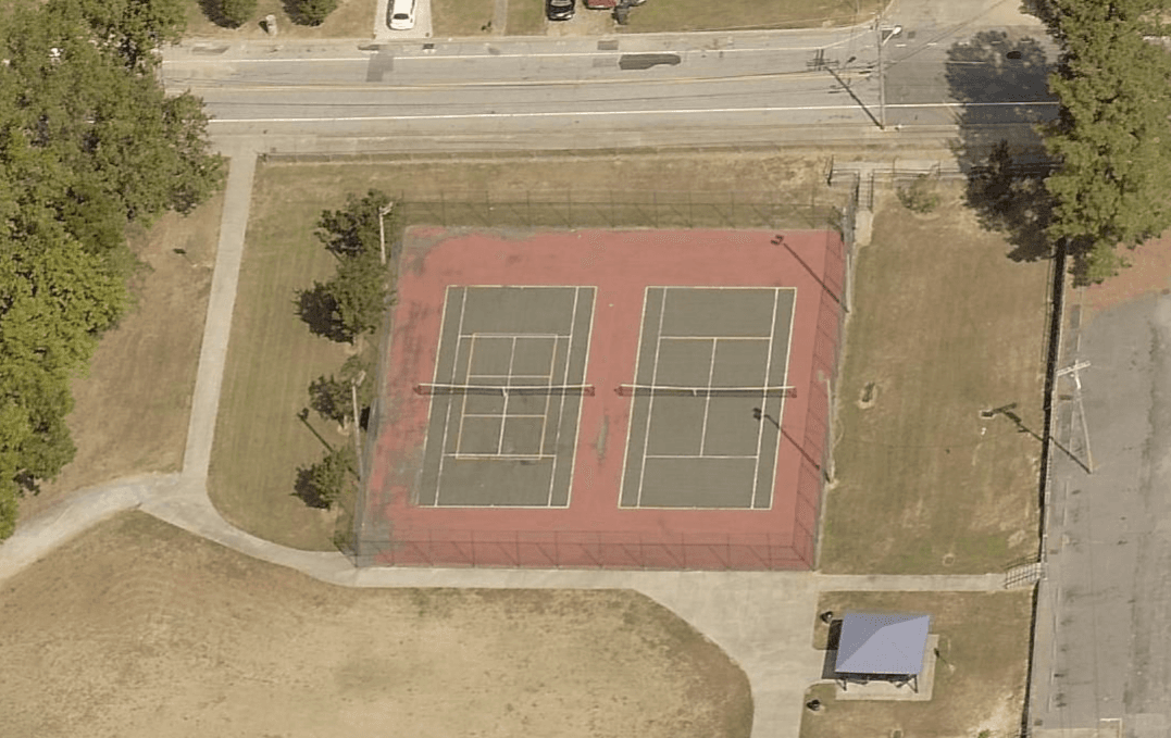 Charles England Park pickleball courts