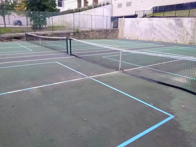 Bala Avenue & Union Avenue pickleball courts