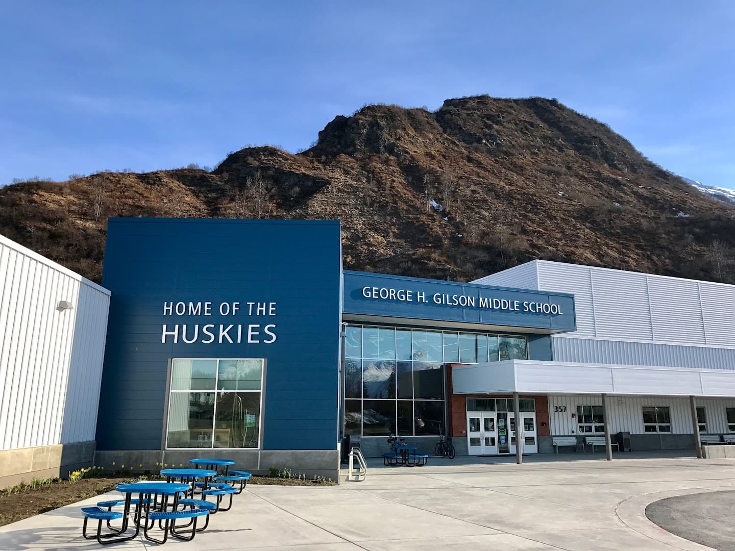 George H Gilson Middle School pickleball courts