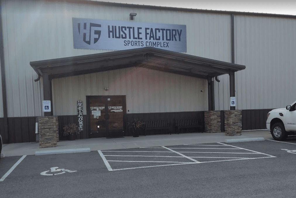 Hustle Factory pickleball courts