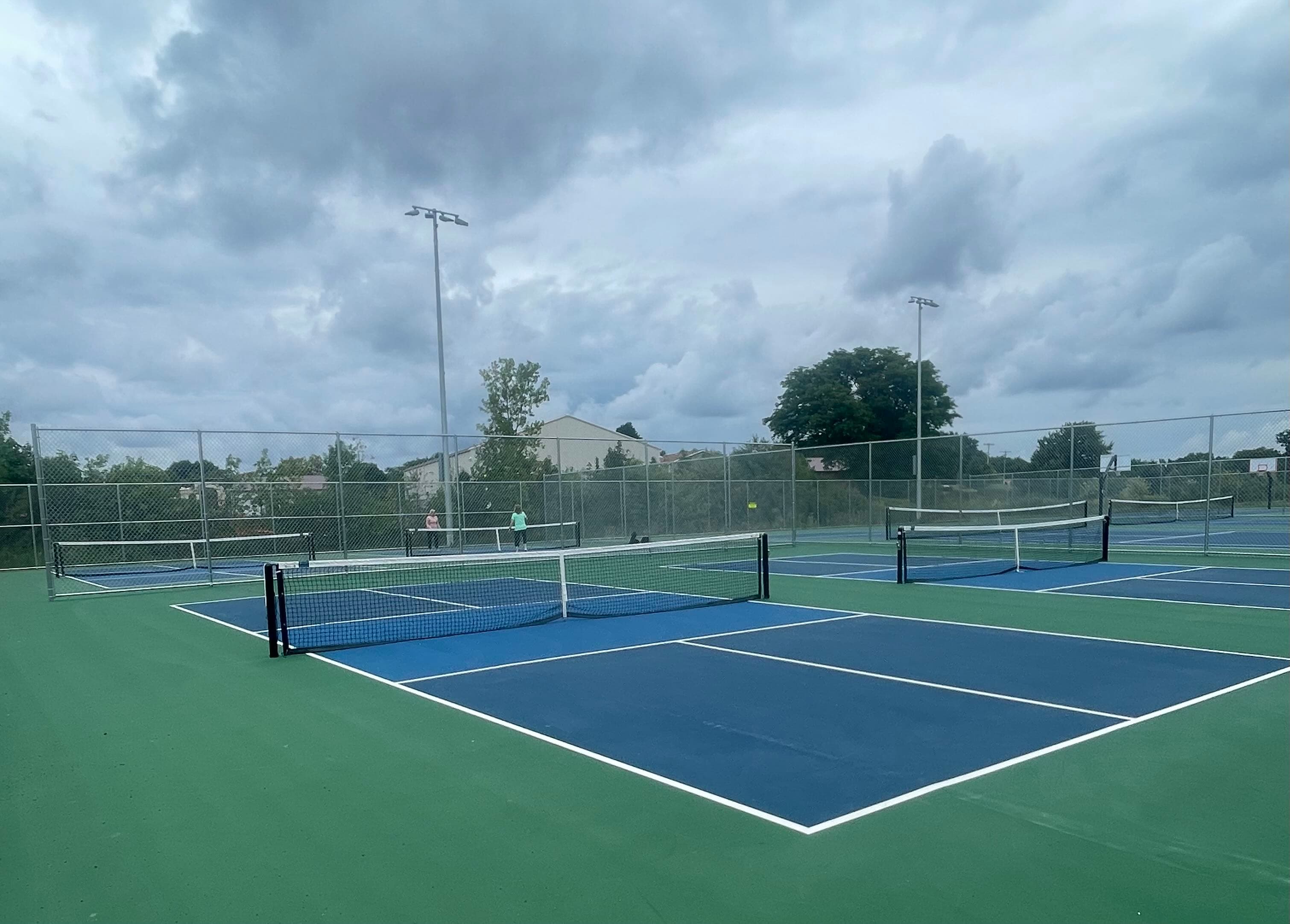 Veterans Memorial Park pickleball courts