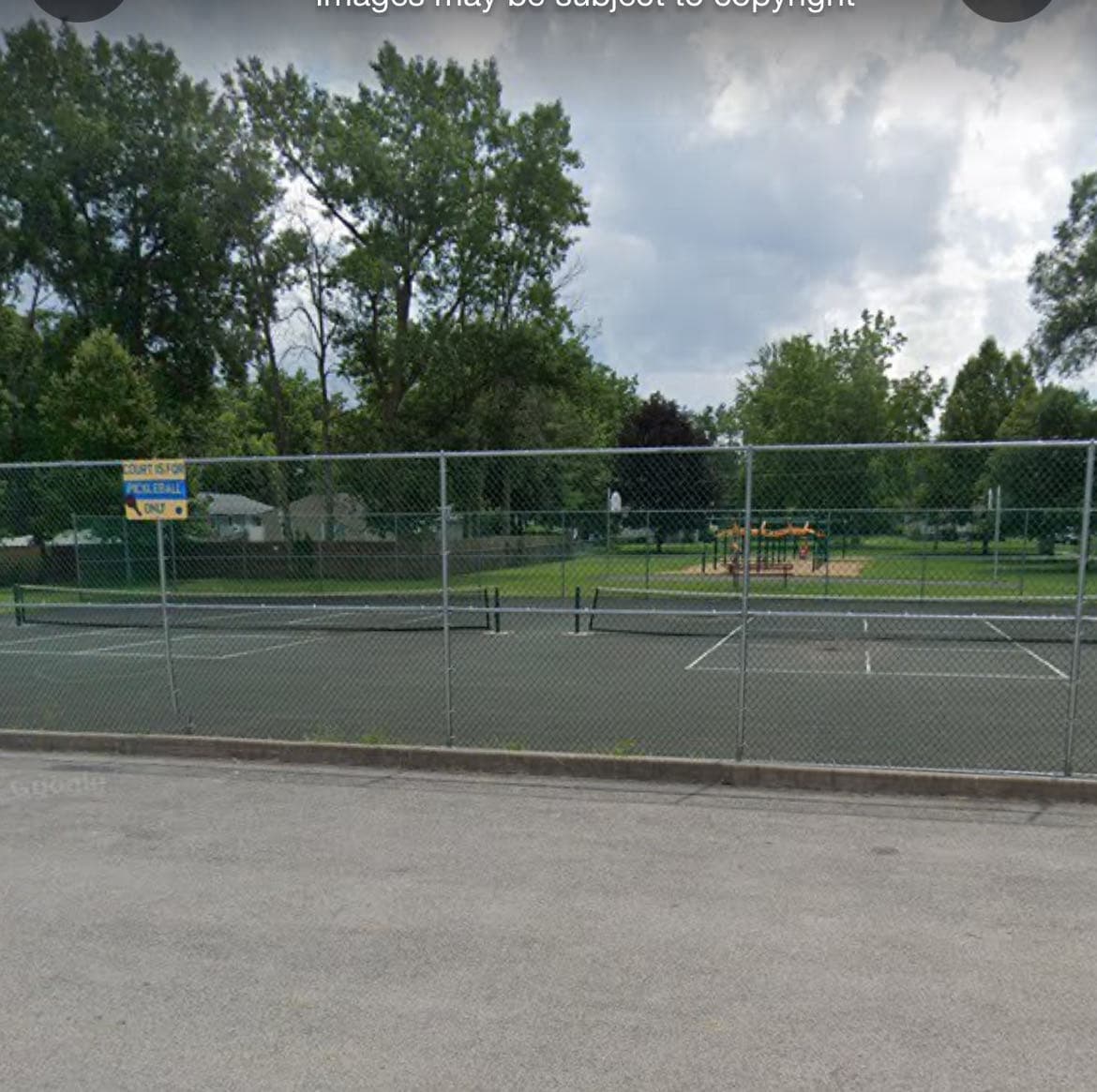 Barry Street pickleball courts