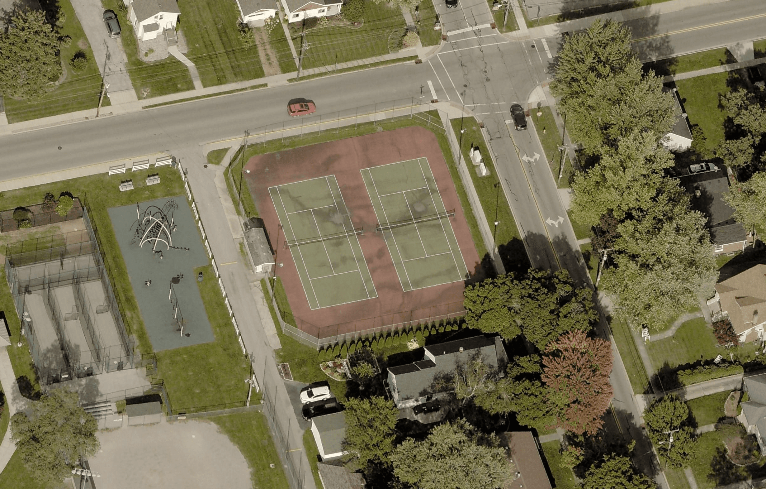 Jerry Ross Park pickleball courts