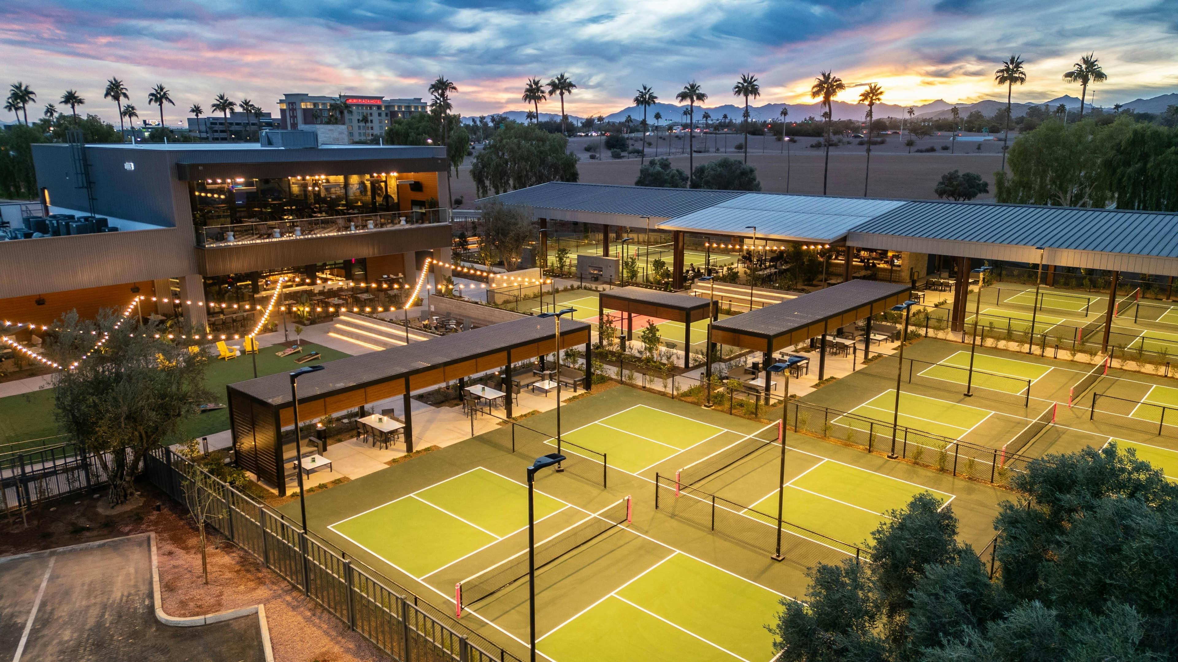 Electric Pickle pickleball courts
