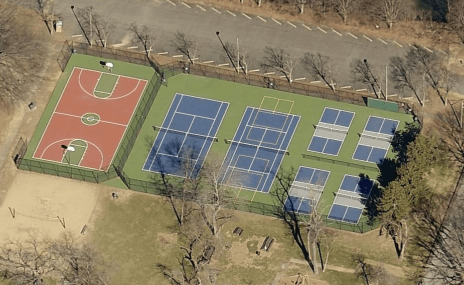 Veterans Memorial Regional Park pickleball courts