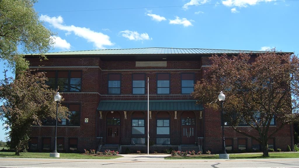Elizabeth Township Community Center pickleball courts