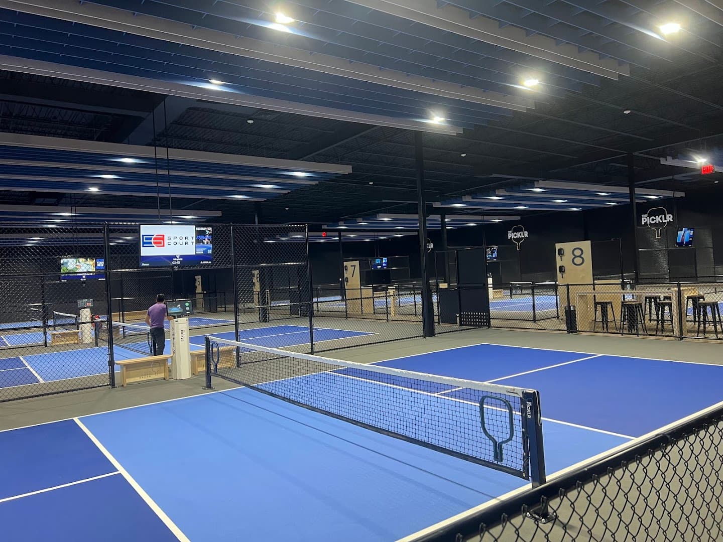 Picklr Greensboro pickleball courts