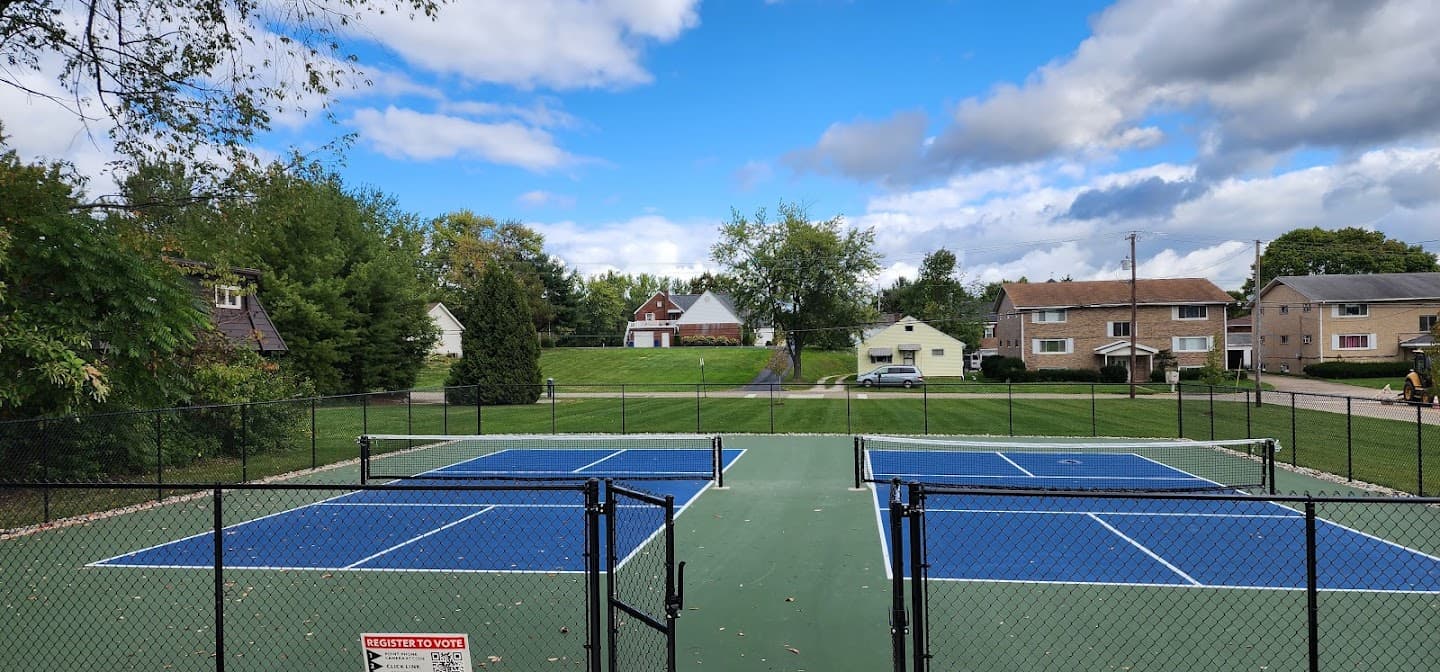 Brian Park pickleball courts