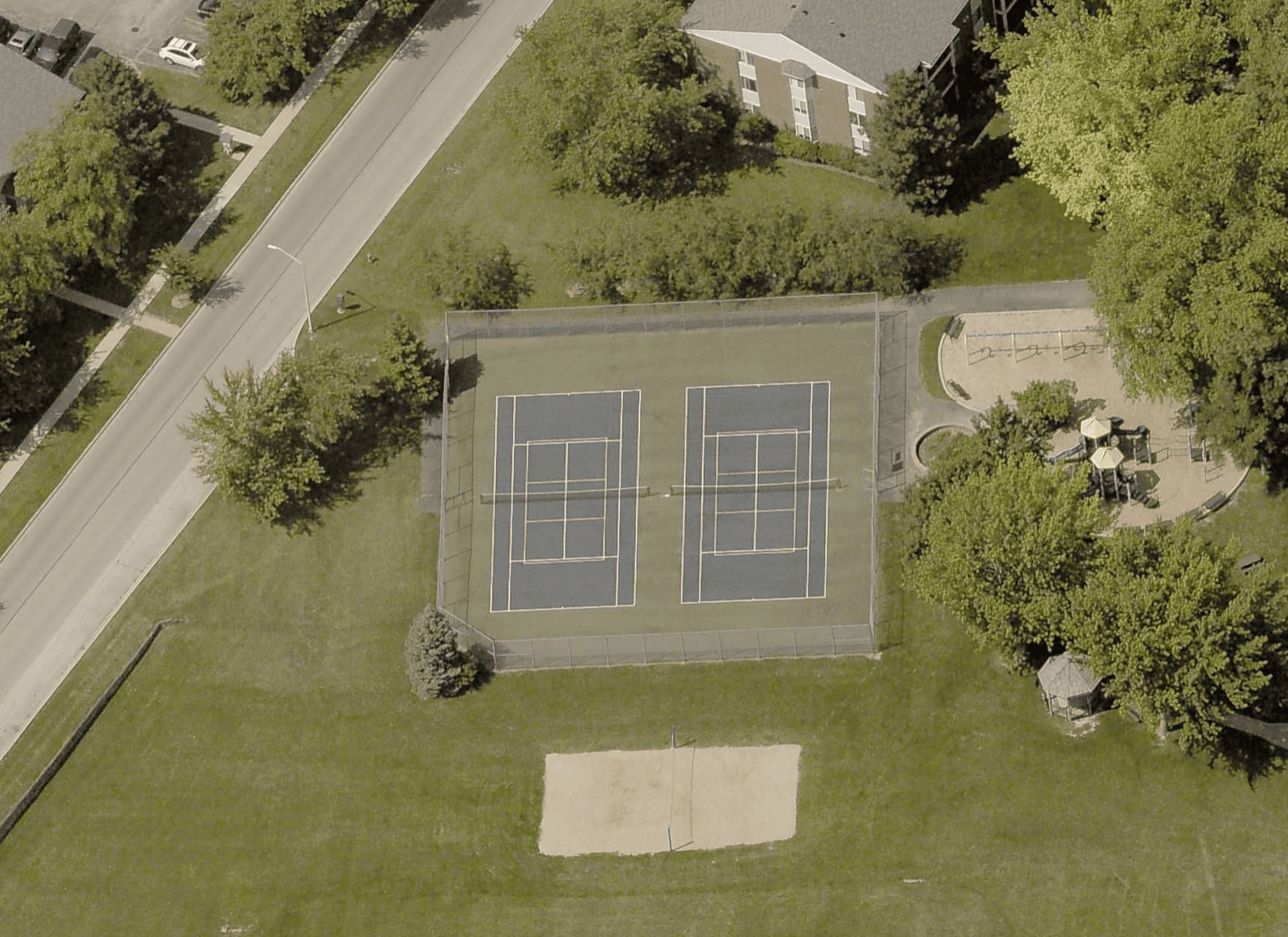 Mallard Ridge Park pickleball courts