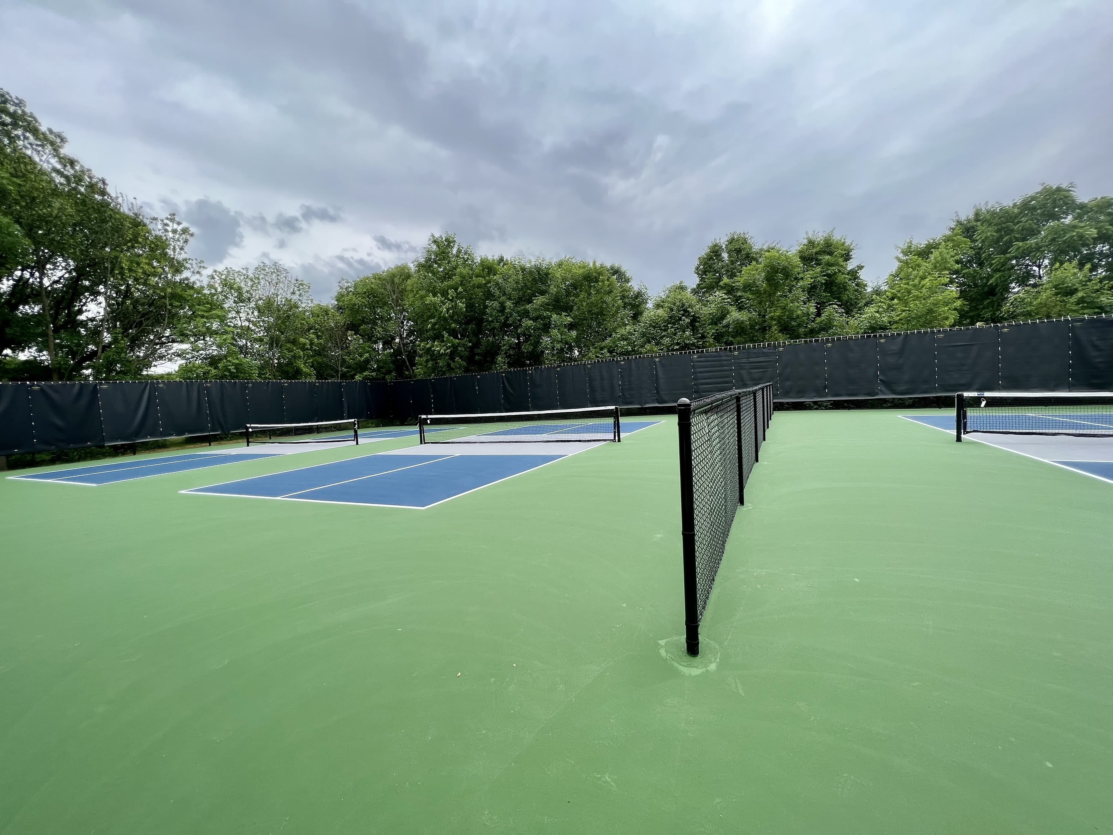 Meadowlark Park pickleball courts