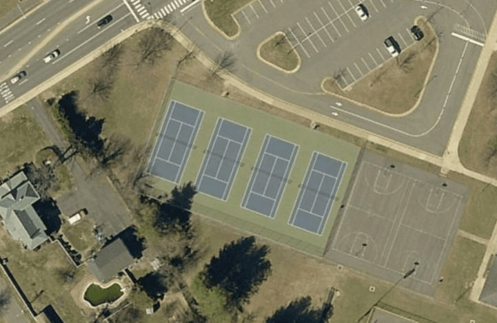 Metz Middle School pickleball courts