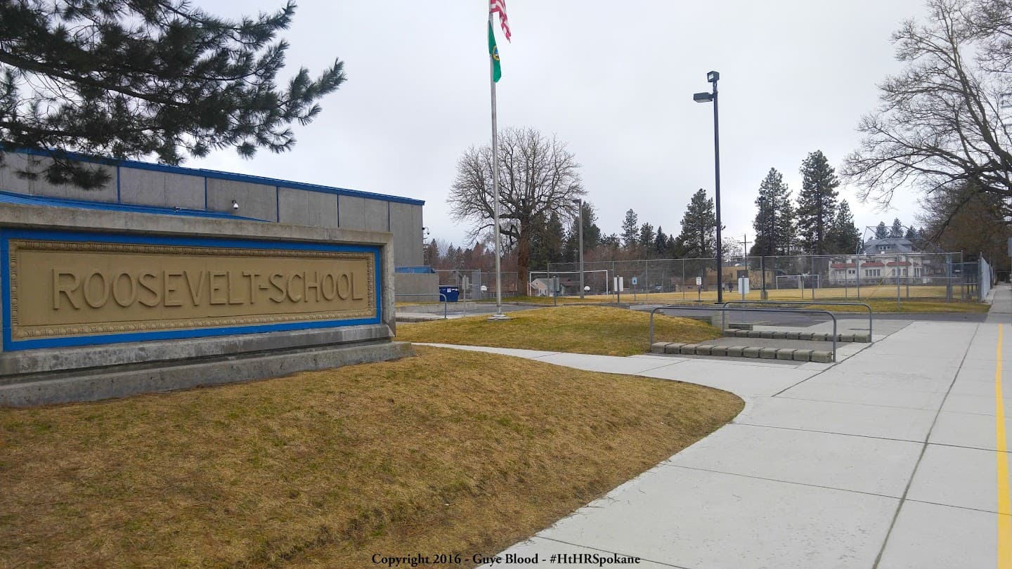 Roosevelt Elementary pickleball courts