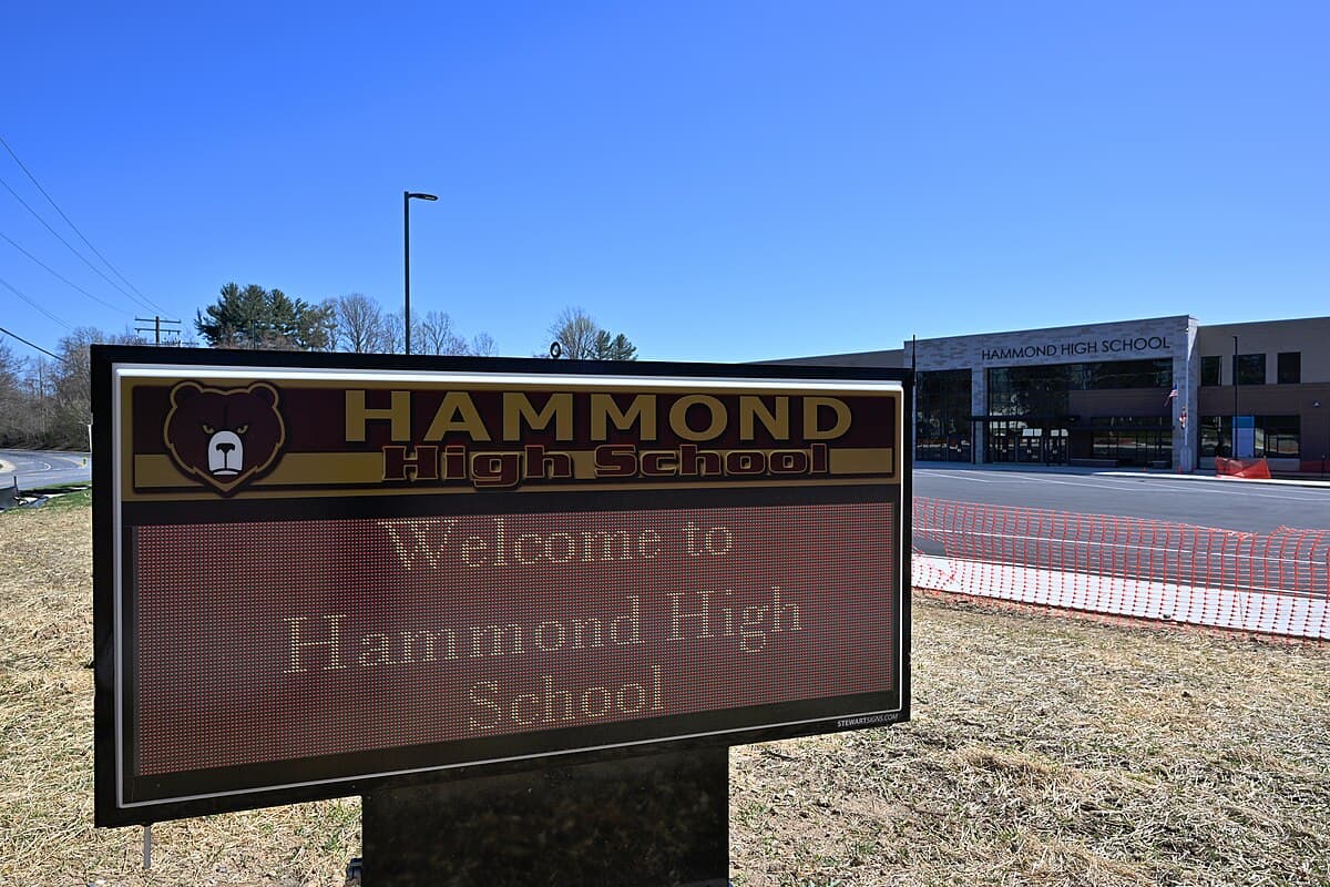Hammond High School pickleball courts