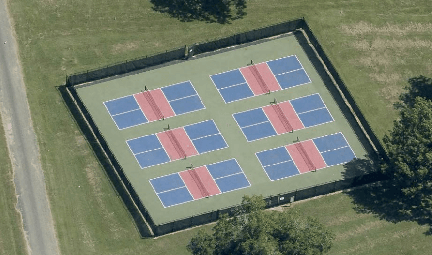 Jones Creek Ranch pickleball courts