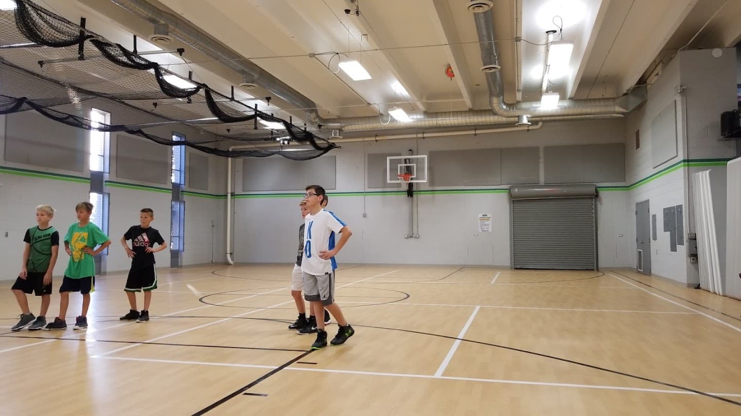 Kaysville City Recreation Building pickleball courts