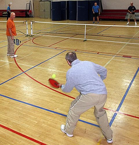 Veterans Memorial Park Gym pickleball courts