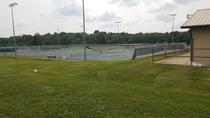 Ruff Park pickleball courts