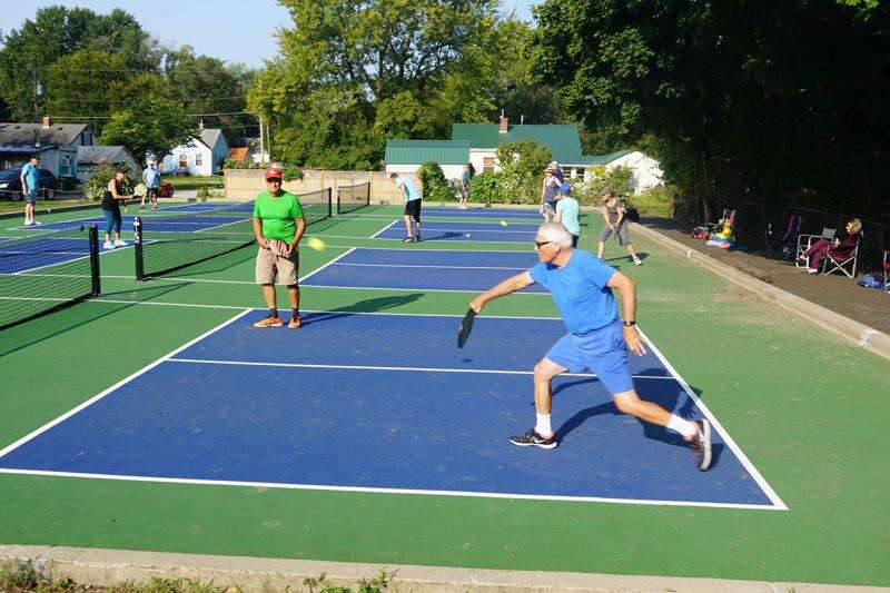 9th Street Lisco Courts pickleball courts
