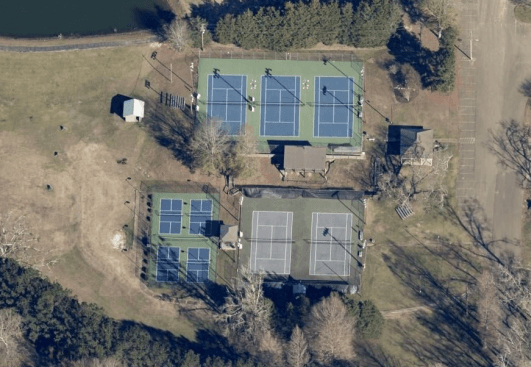 Fernwood Country Club pickleball courts