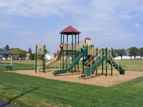 Underwood Park pickleball courts