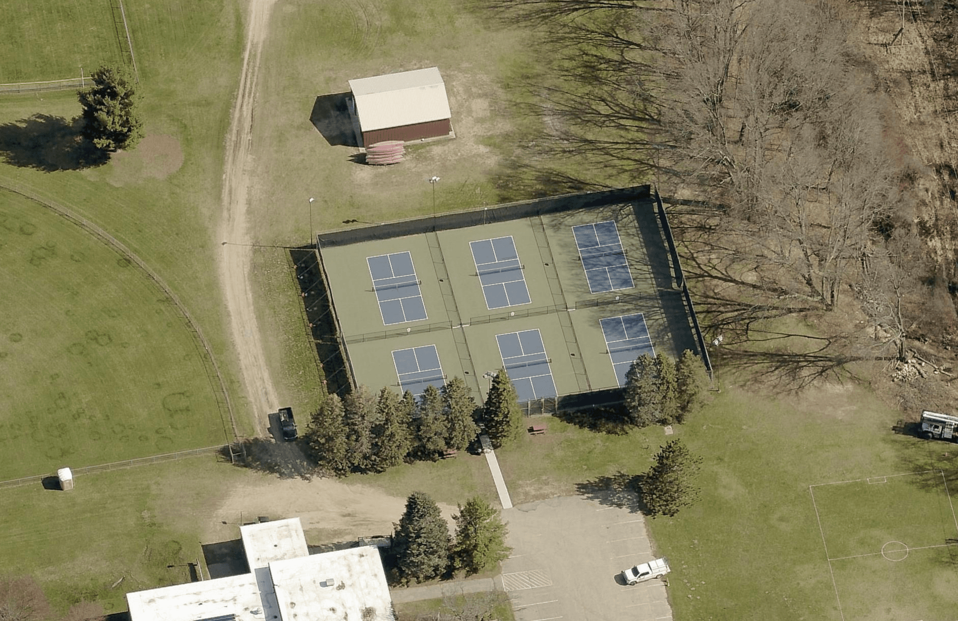Allen B Davis Park pickleball courts