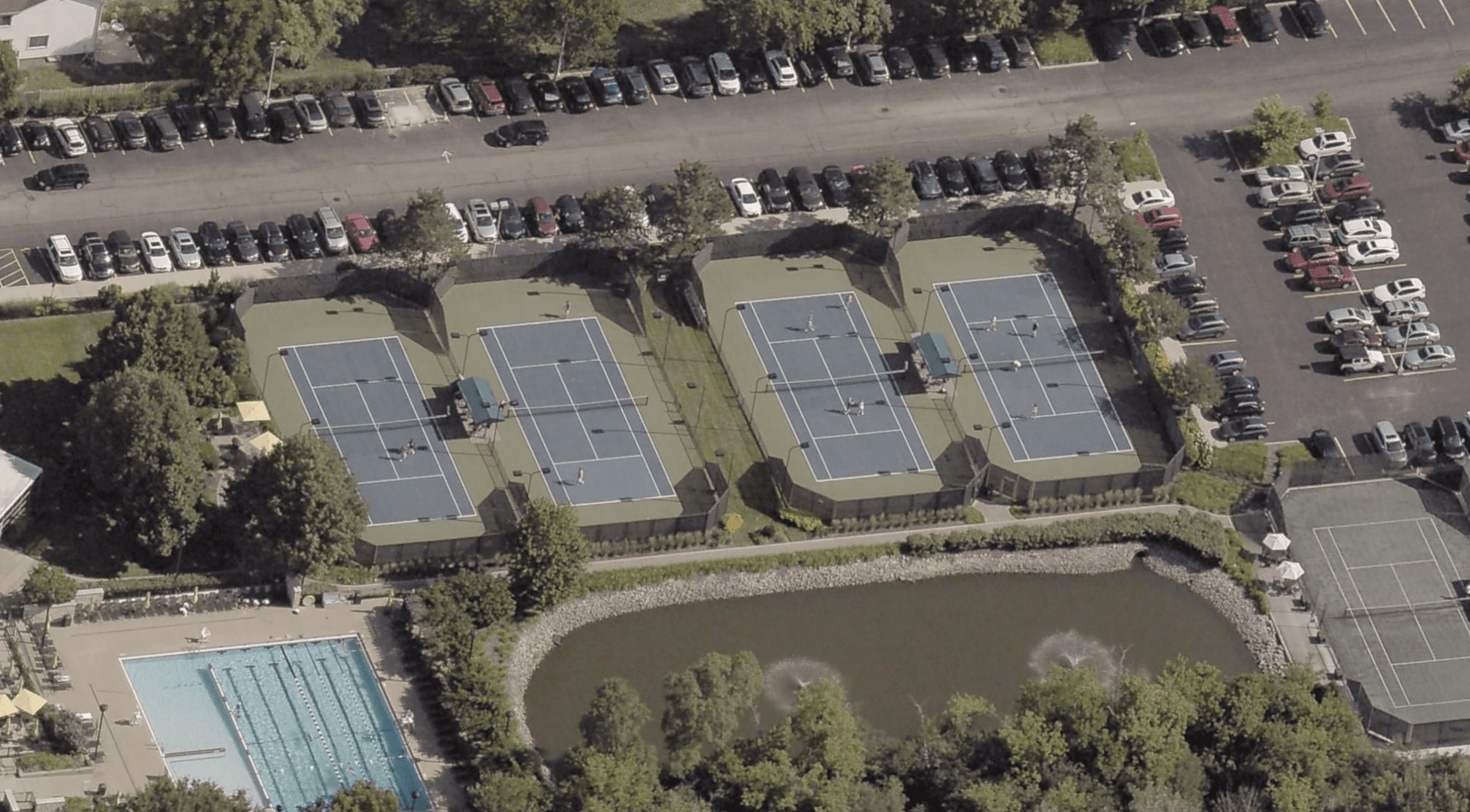 Midtown Palatine Athletic Club pickleball courts