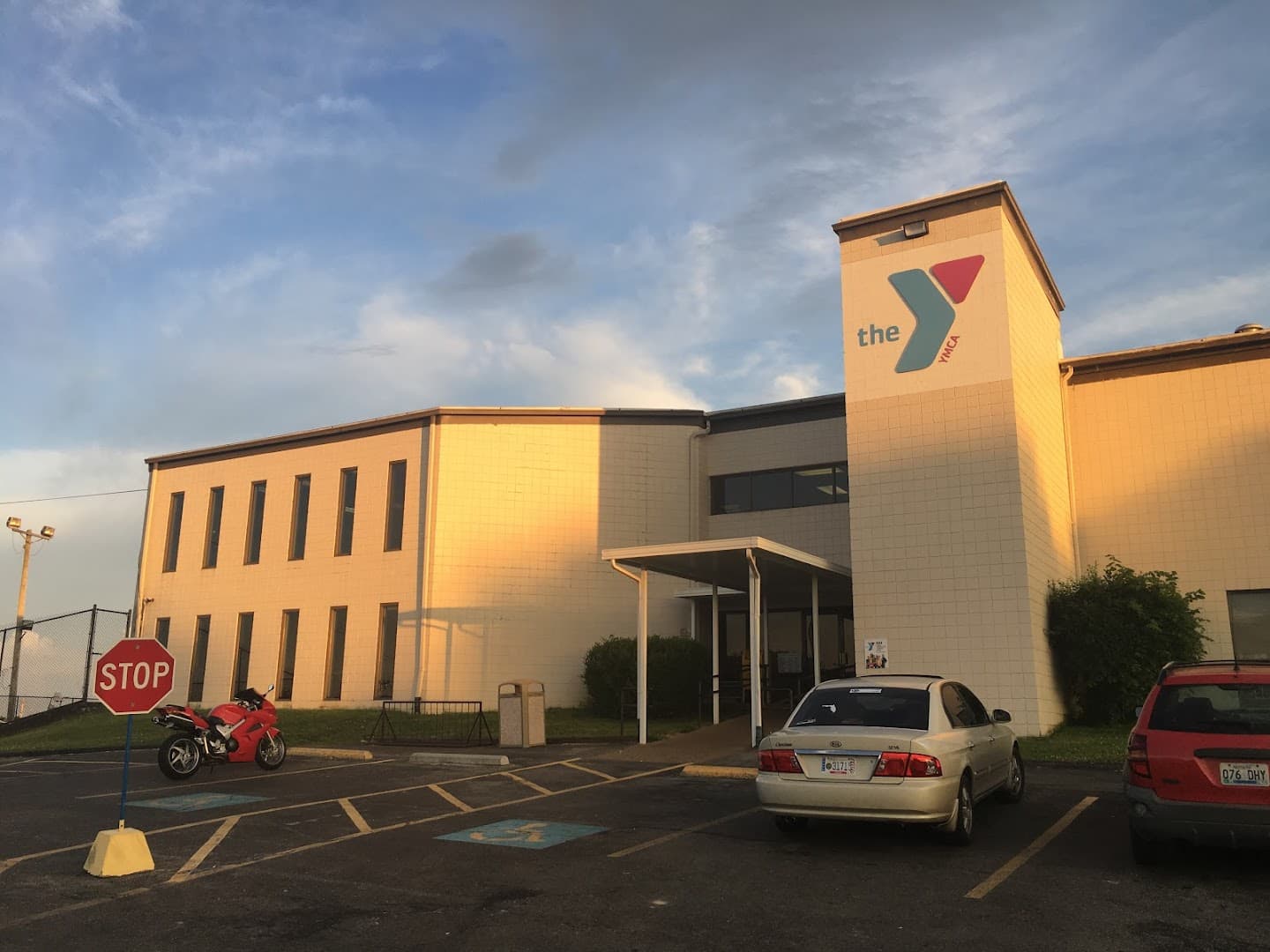 Hopkins County Family YMCA pickleball courts