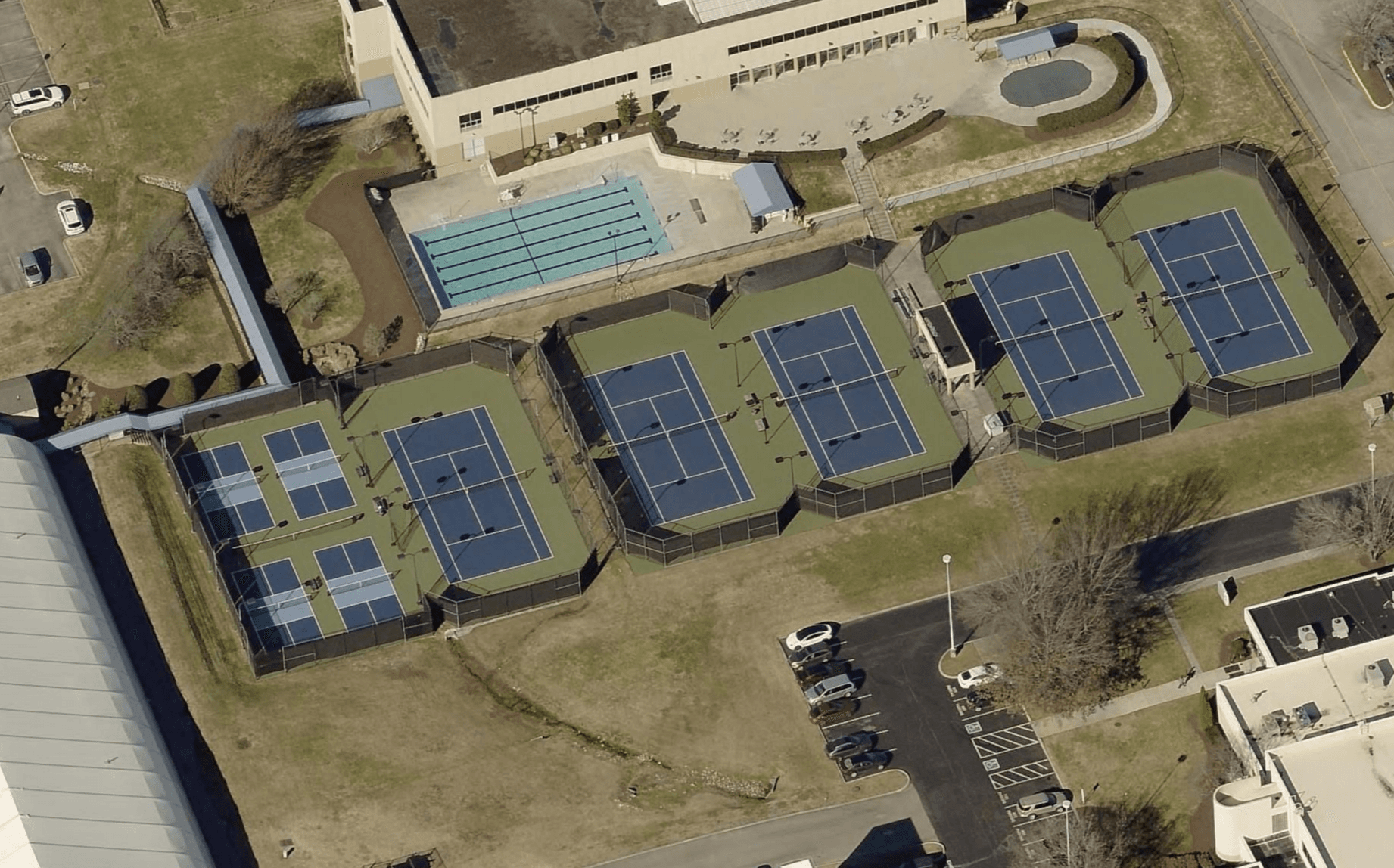Fort Sanders Club pickleball courts