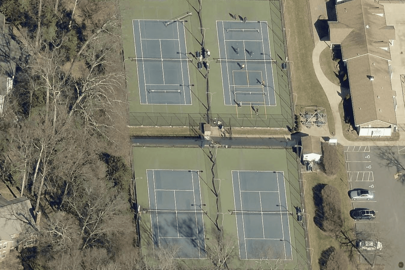Oakton Swim & Racquet Club pickleball courts