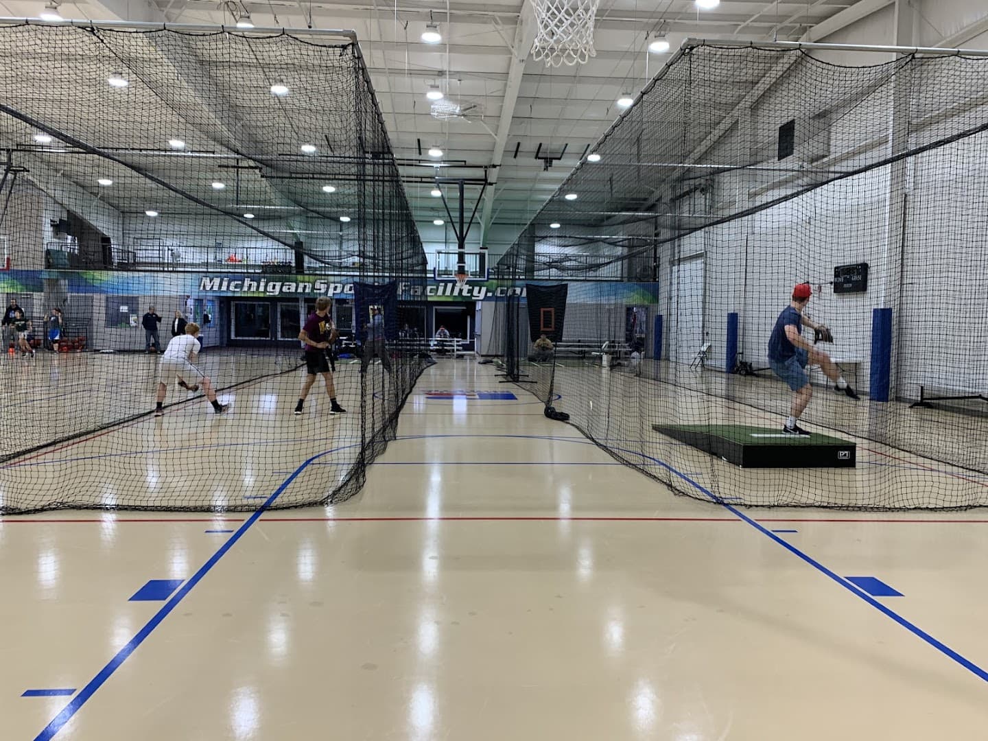 Michigan Sports Facility pickleball courts