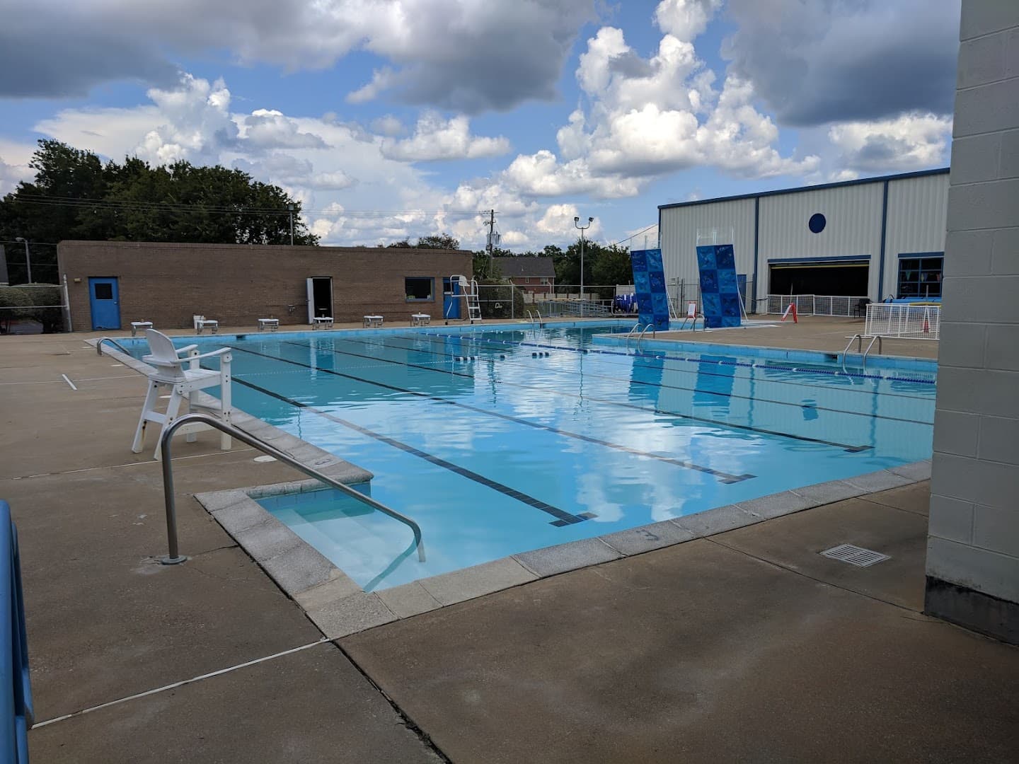 Bell Road YMCA pickleball courts