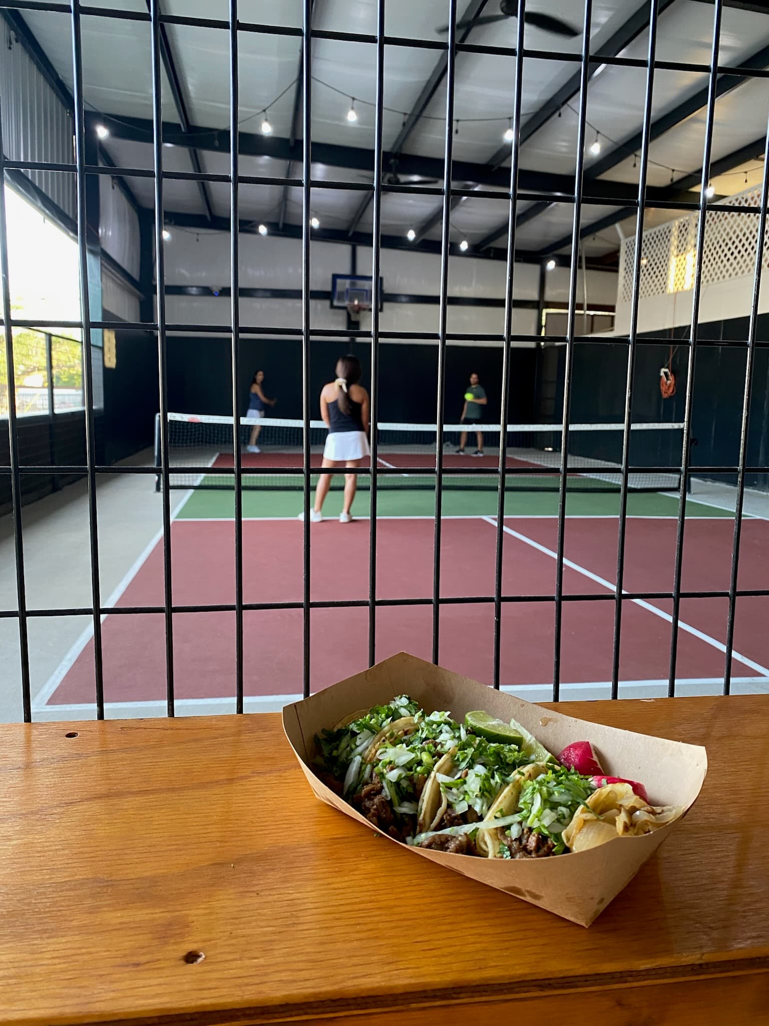 Tacos Oasis pickleball courts