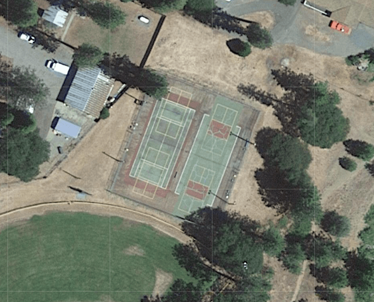 Lowden Park Tennis Courts pickleball courts