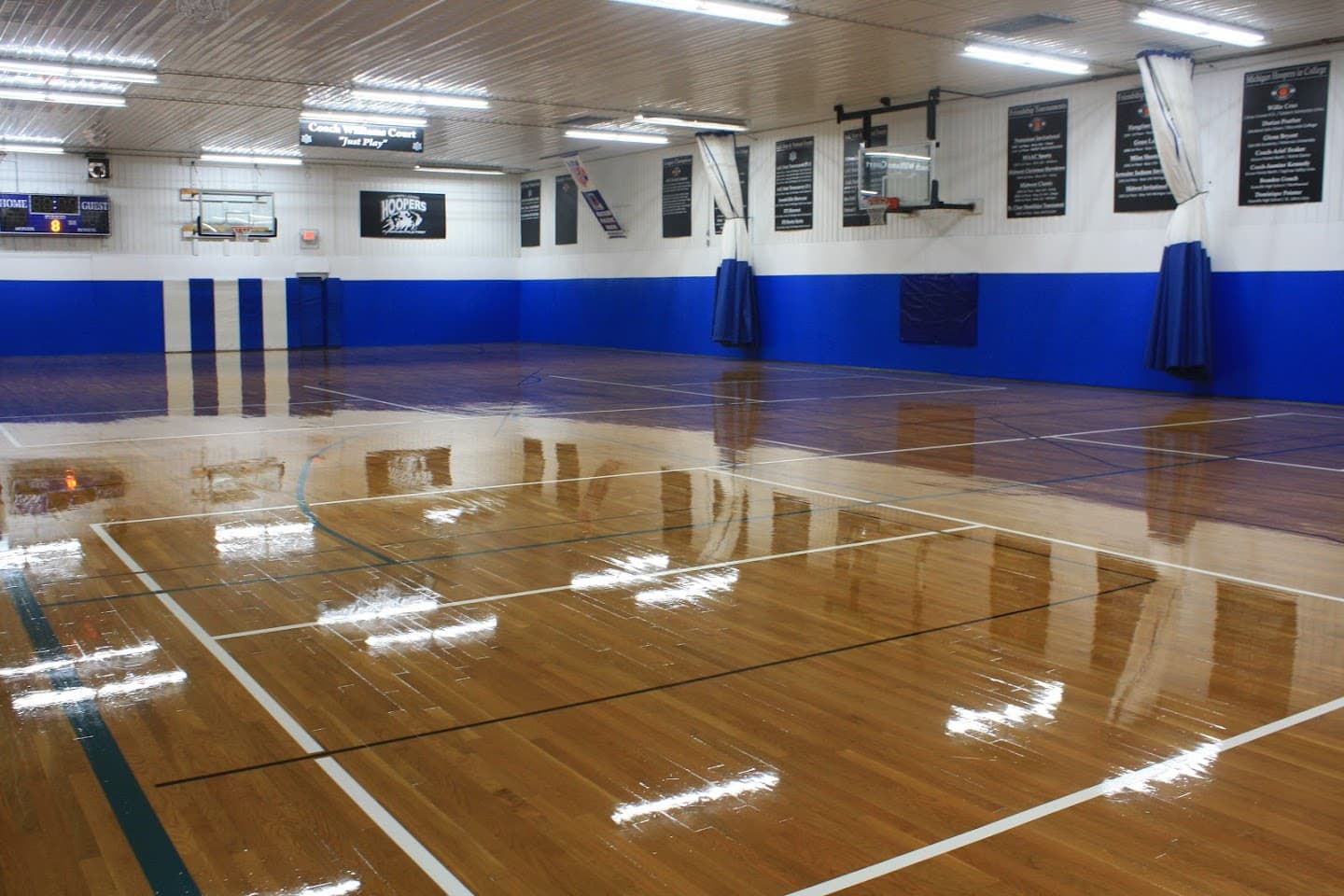 Basketball City pickleball courts