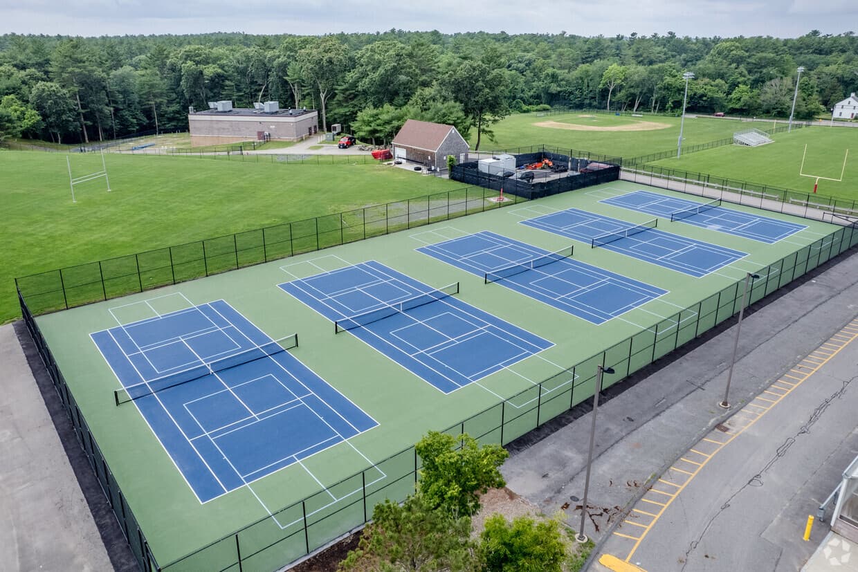 Silver Lake Regional High School pickleball courts