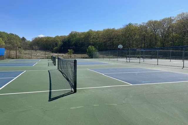 Blacksburg Community Center pickleball courts