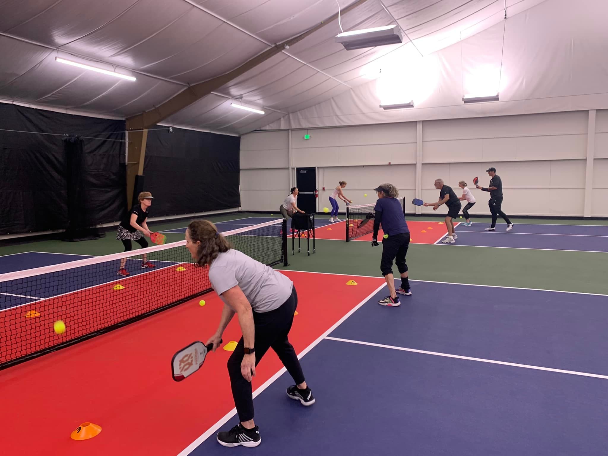 Illahe Hills Country Club pickleball courts