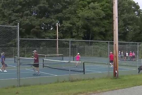 Szymanski Park pickleball courts