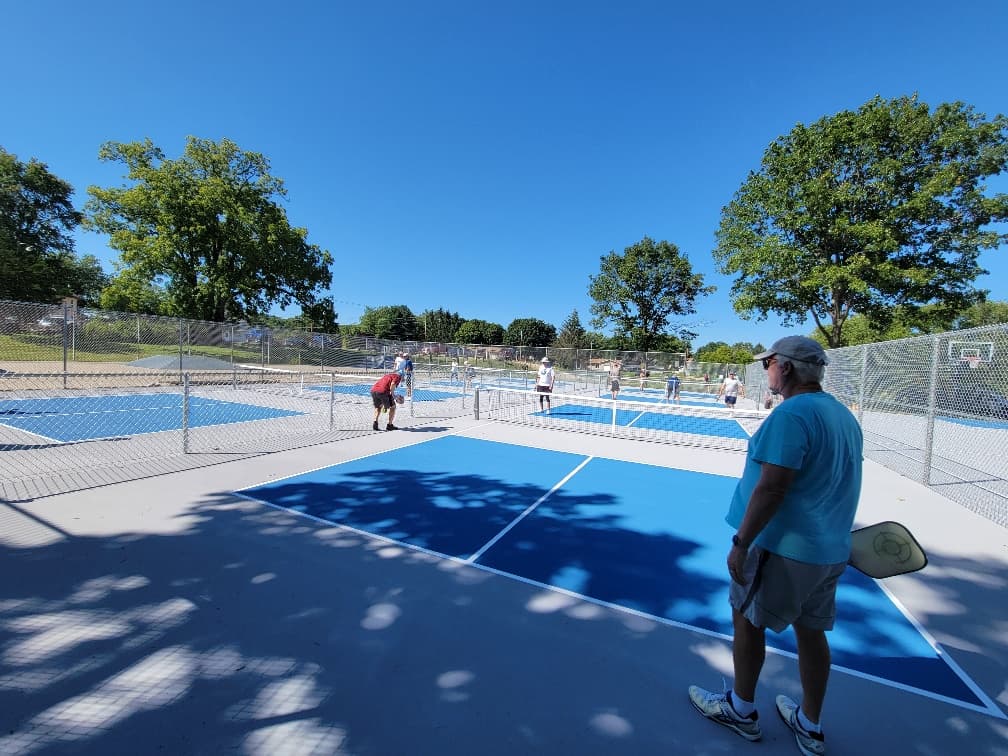 Baer Park pickleball courts