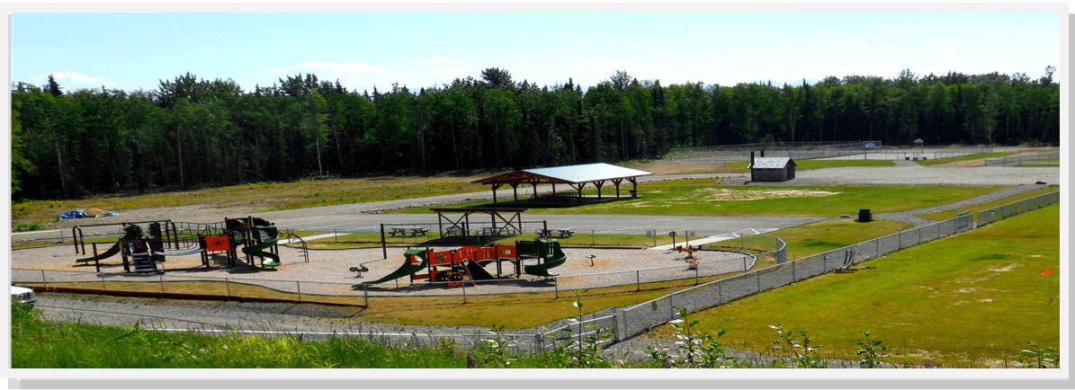 Meadow Lakes  Park pickleball courts