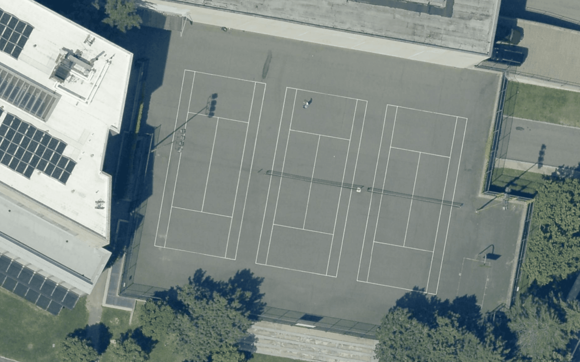 Cambridge Public Library pickleball courts