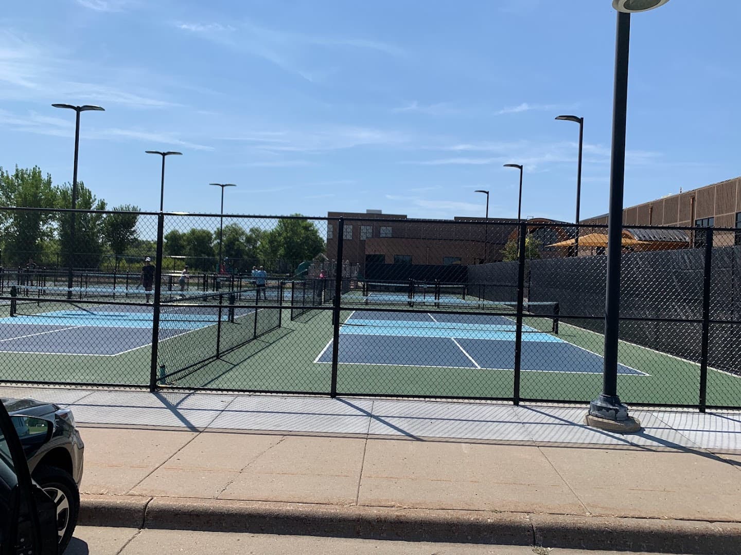 Victoria Recreation Center pickleball courts