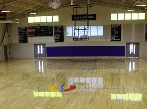 Crest Pier Recreation Center pickleball courts