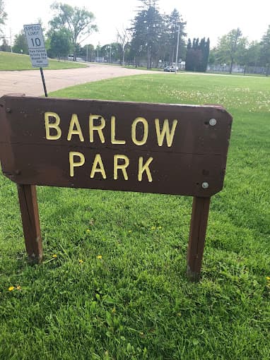 Barlow Park pickleball courts