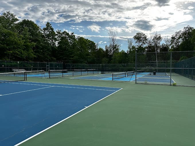Bay View Association - Woods courts pickleball courts